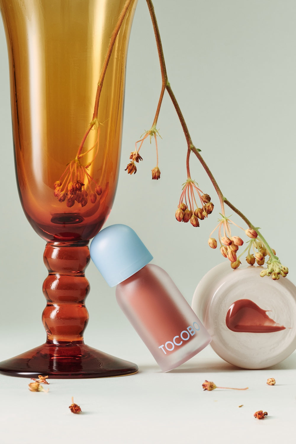 Juicy Berry Plumping Lip Oil 17 BERRY MILK 4g