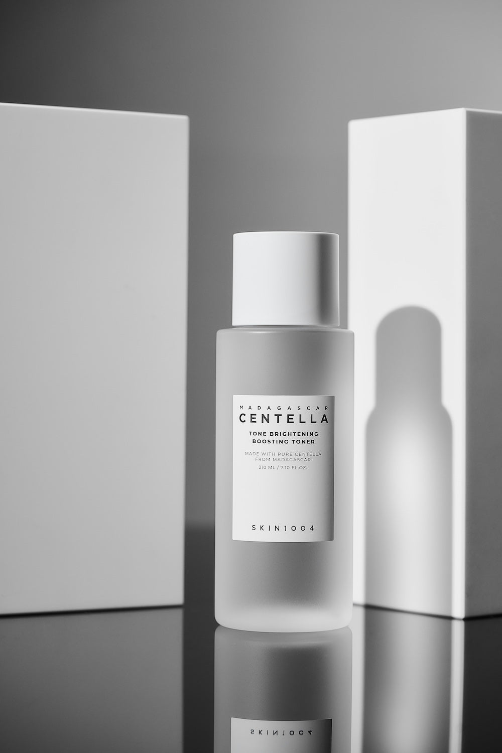 Madagascar Centella Tone Brightening Boosting Toner 210ml